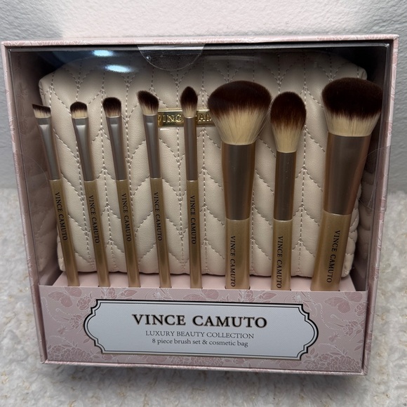 Vince Camuto Luxury Beauty Brush Set‎  8 pc brush and one cosmetic bag - Picture 7 of 7
